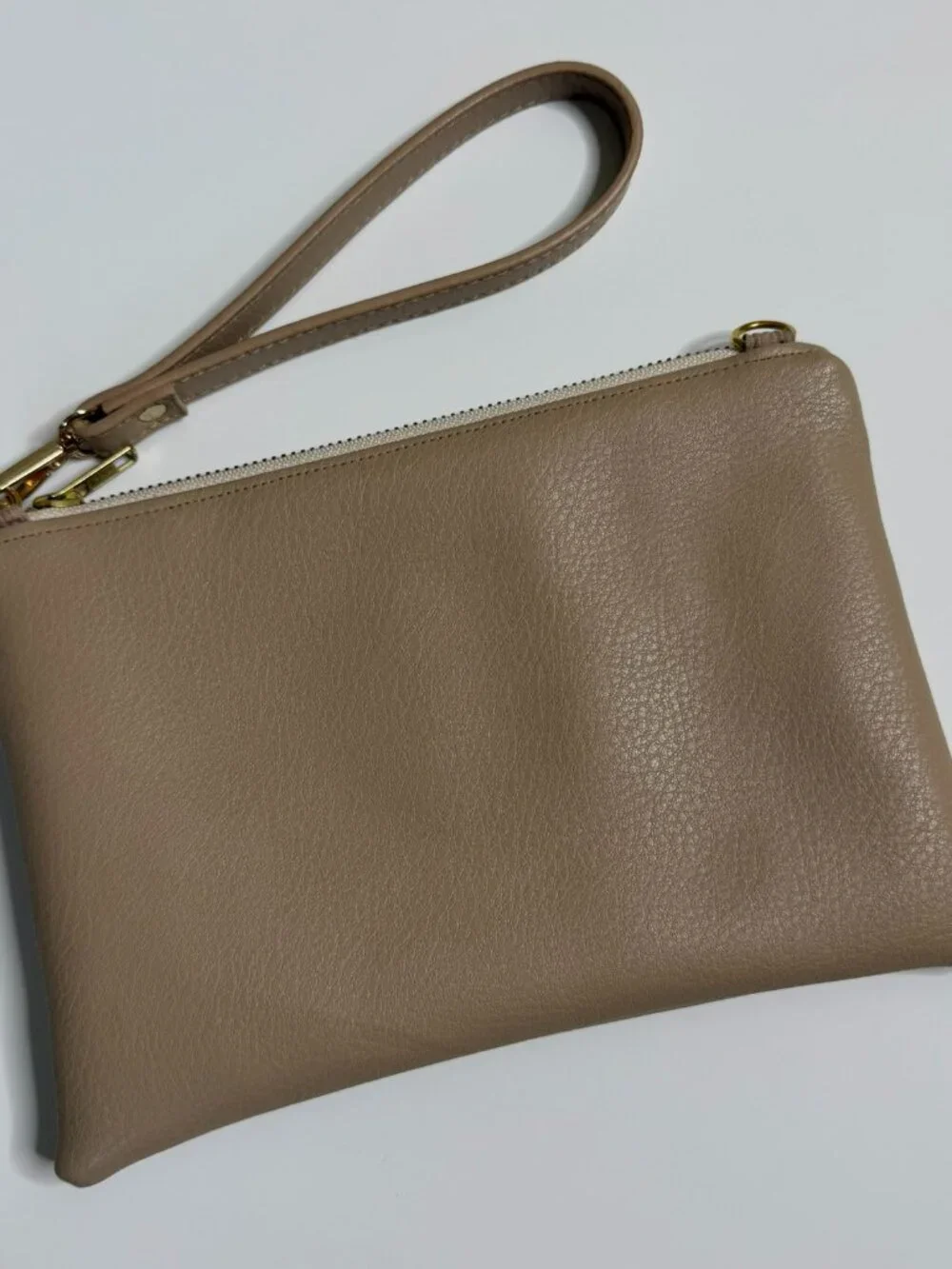 Cassic Tan Vegan Leather Wristlet/Convertible Crossbody Wallet - Modern Mackerie